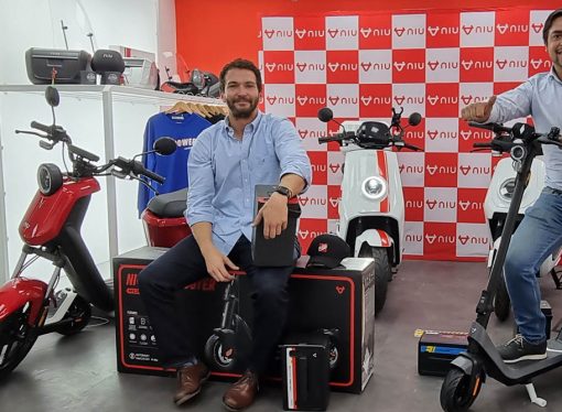 E-Mobility : Motos y scooters eléctricos representantes de NIU en Chile